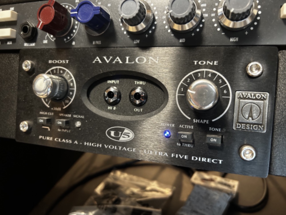 Avalon U5 (Mic Out) NAM Profiles by @kodai91