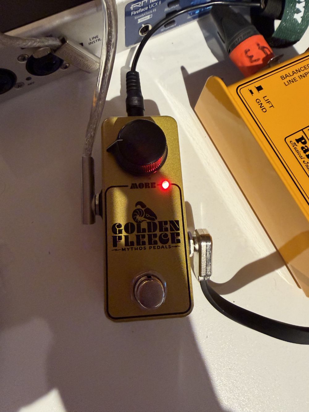 Mythos Golden Fleece Fuzz NAM Profiles by @hoi